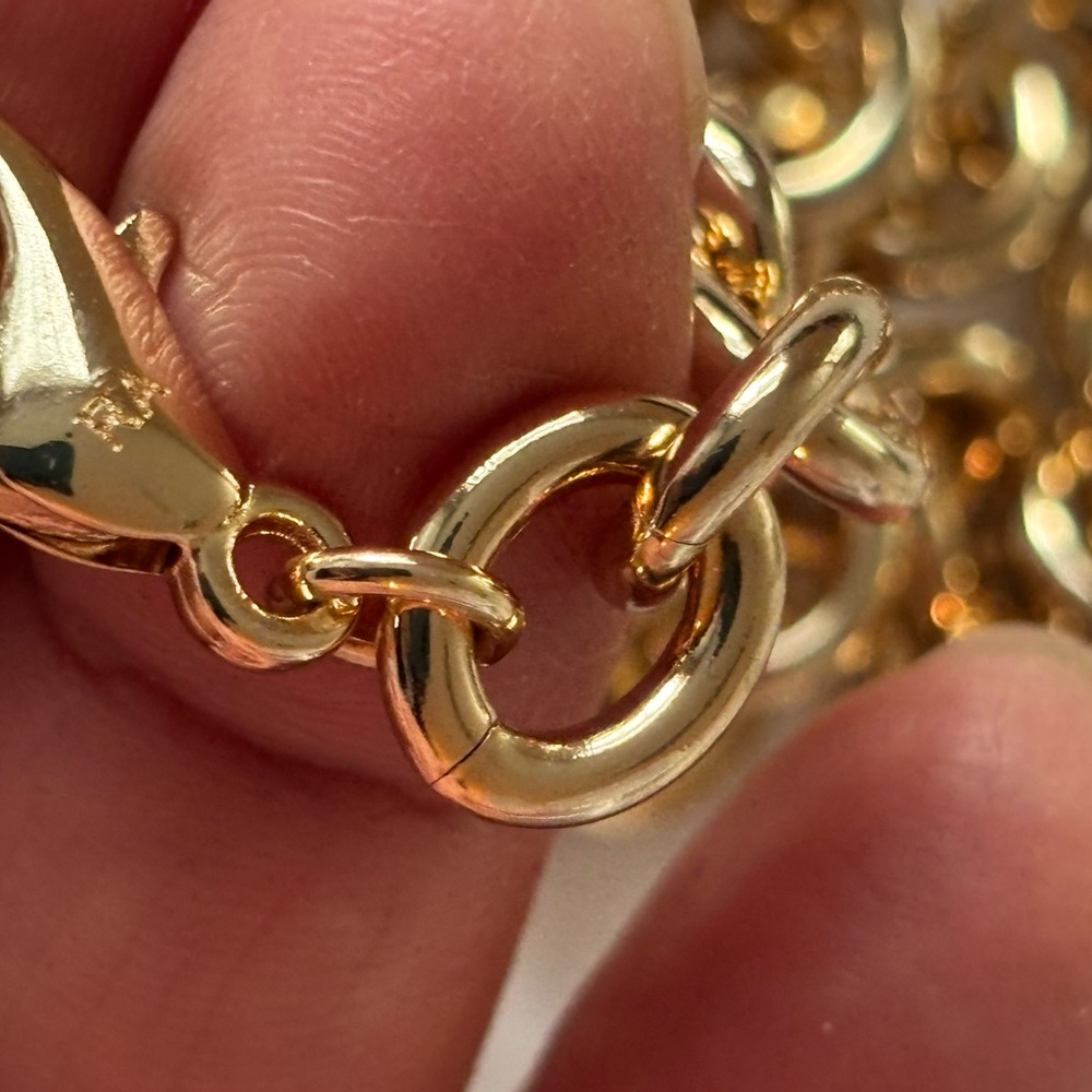 Roxanne Assoulin Gold Chain Necklace with Hot Pink Heart Pendant - Picture 5 of 5